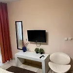 Venis House بلوفديف