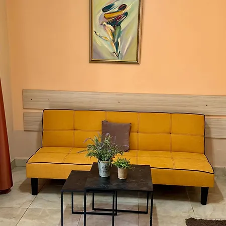 Venis House Къща за гости